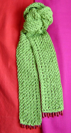 Free Knit &amp; Crochet Scarf &amp; Hat - free on-line knitting patterns