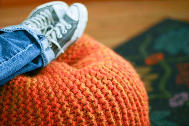 giant knit pouf