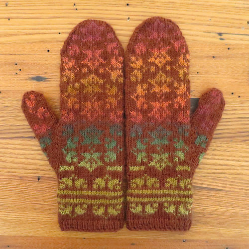 celelbrate fall with these leafy mittens