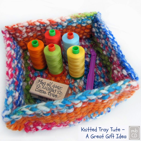 knit a tray in super bulky yarn