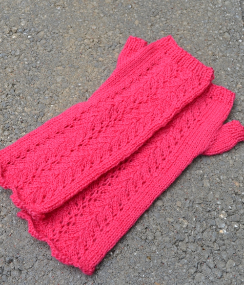 lace mitts