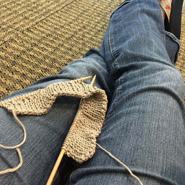 knitting in public