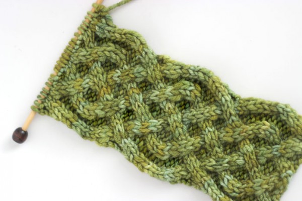 Saxon braid cable knitting tutorial.