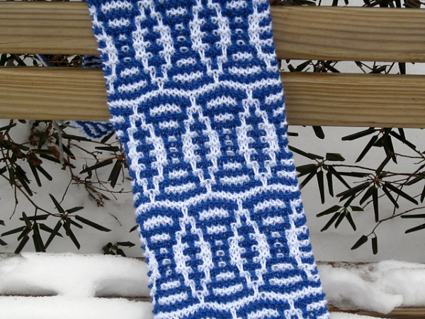 mosaic knit football scarf