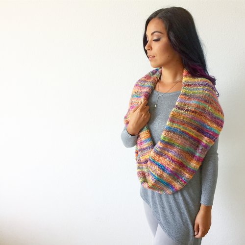 misty rainbow cowl knitting pattern