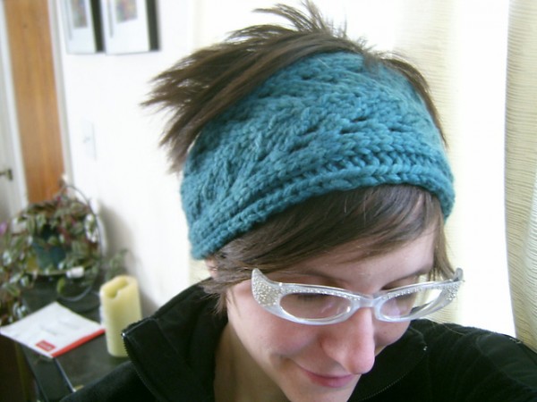 blue leaf headband easy gift knit