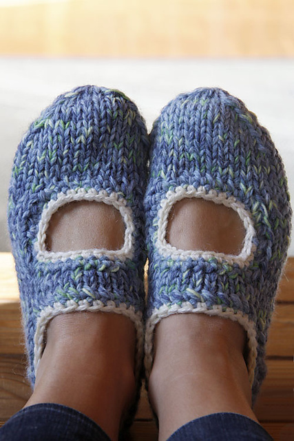 easy knit slippers