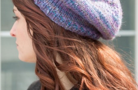 This simple hat will get you over your fear of working in the round