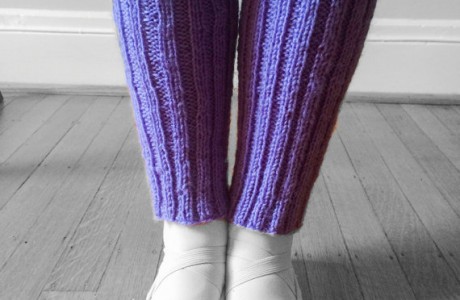 Eighth grader sells legwarmers, wins entrepreneurship contest