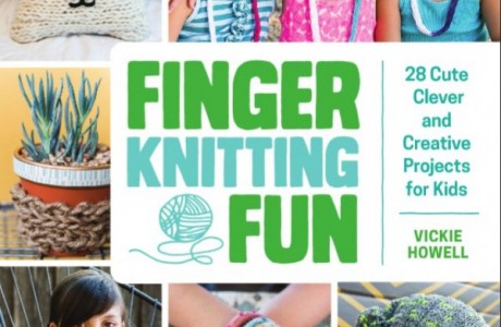 finger knitting fun
