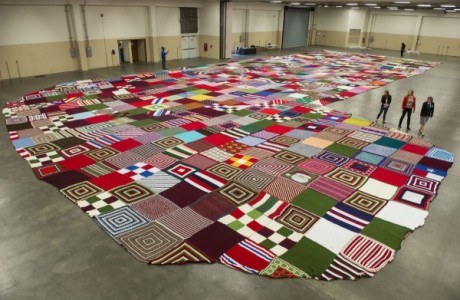 world's largest knit and crochet stocking