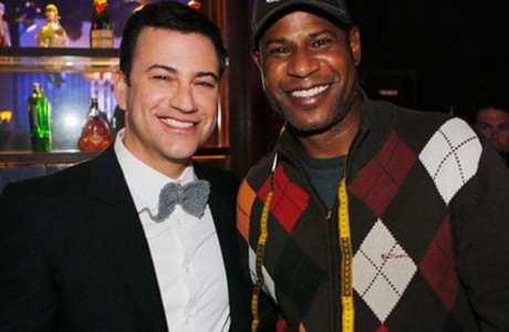 Audience member knit a tie for Jimmy Kimmel.