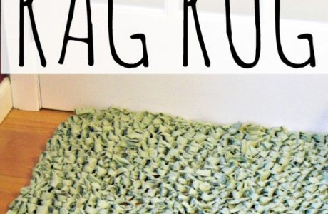 learn to knit a rag rug out of an old sheet