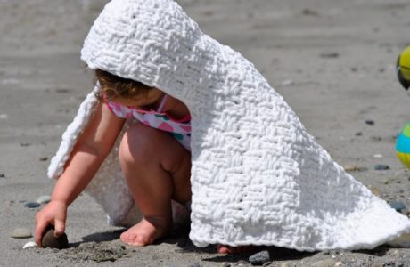 Toddler hooded towel knititng pattern
