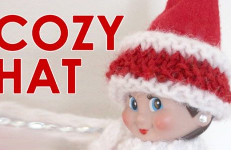 Knit quick accessories for your elf.
