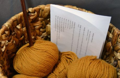 Gift a DIY knitting pattern kit to a knitter friend for a great gift.