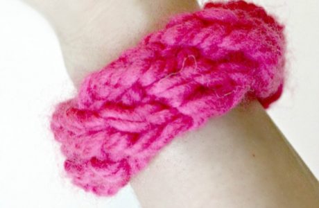 knit friendship bracelet tutorial