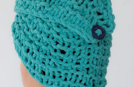Knit a hair turban for after shower or swimming.