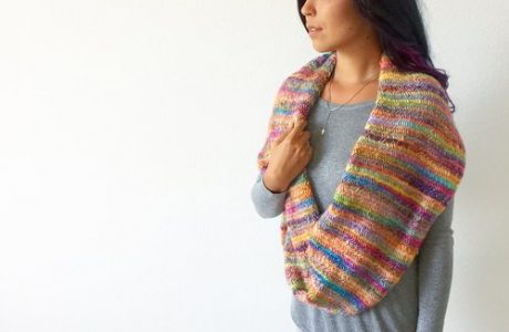 misty rainbow cowl knitting pattern