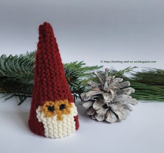 knit christmas gnome