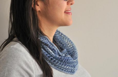 mesh lace cowl knitting pattern