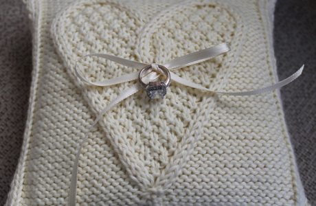 ring bearer pillow knitting pattern