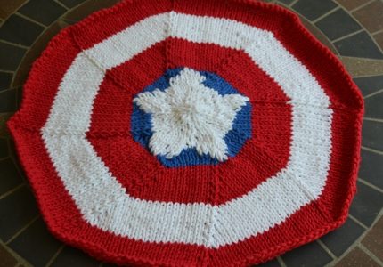captain america knit placemat