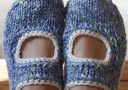 easy knit slippers