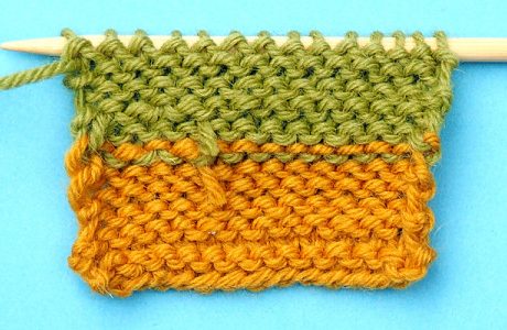 weave in yarn ends as you knit