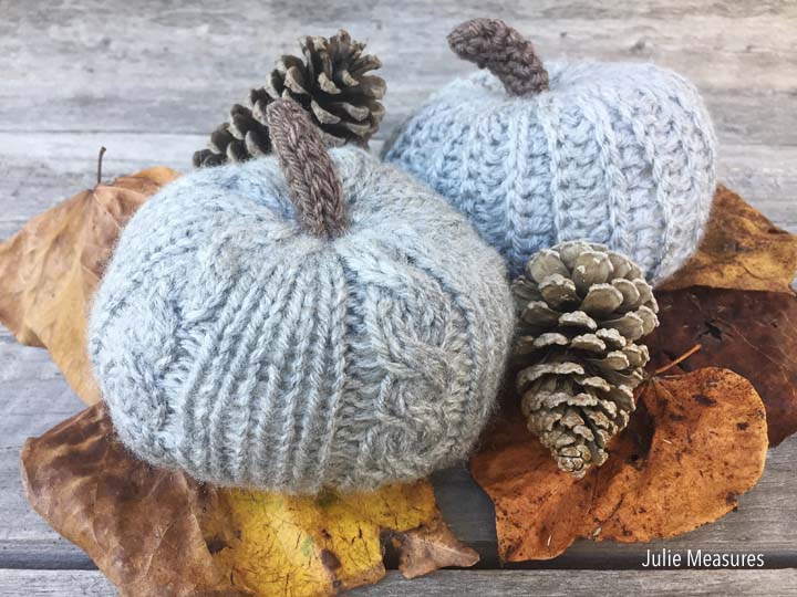 cabled knit pumpkin pattern